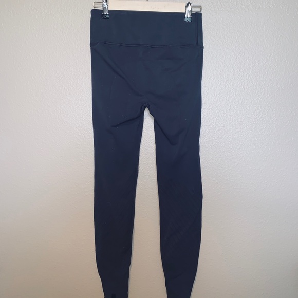 lululemon athletica Pants - Lululemon blue enlighten 7/8 legging size 6